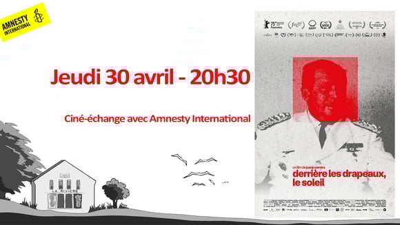 Derrière les drapeaux, le soleil