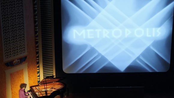 CINÉ-CONCERT · METROPOLIS