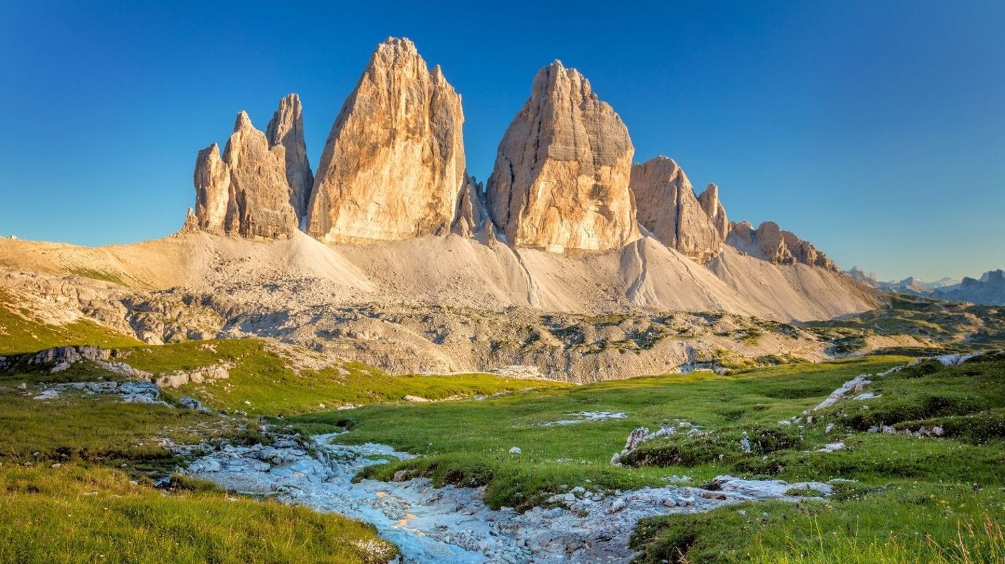 CONNAISSANCE DU MONDE : TERRES D'ITALIE