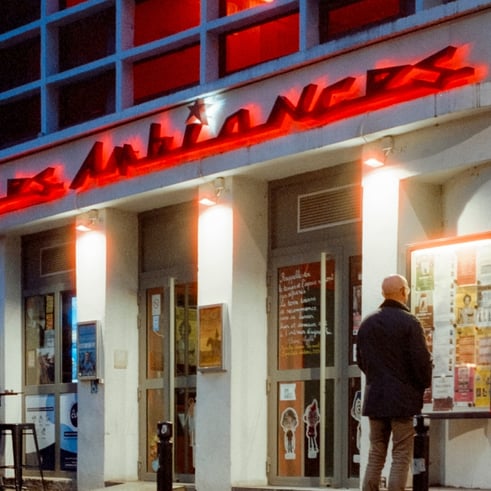 Devanture Cinéma Clermont Ferrand les Ambiances exterieur