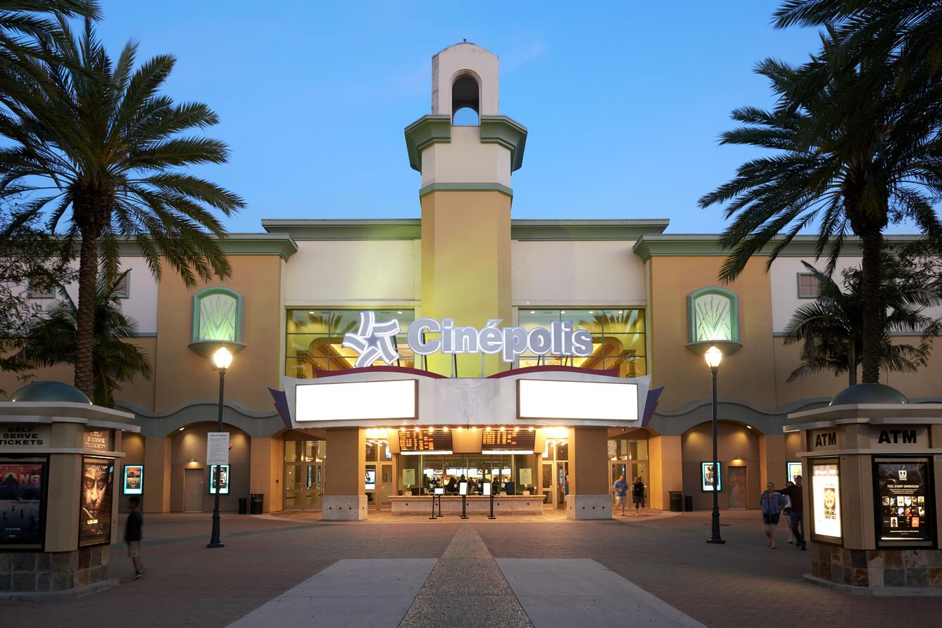 Luxury Movie Theater | Kid Friendly Screenings | Cinépolis Vista - Cinépolis  - USA
