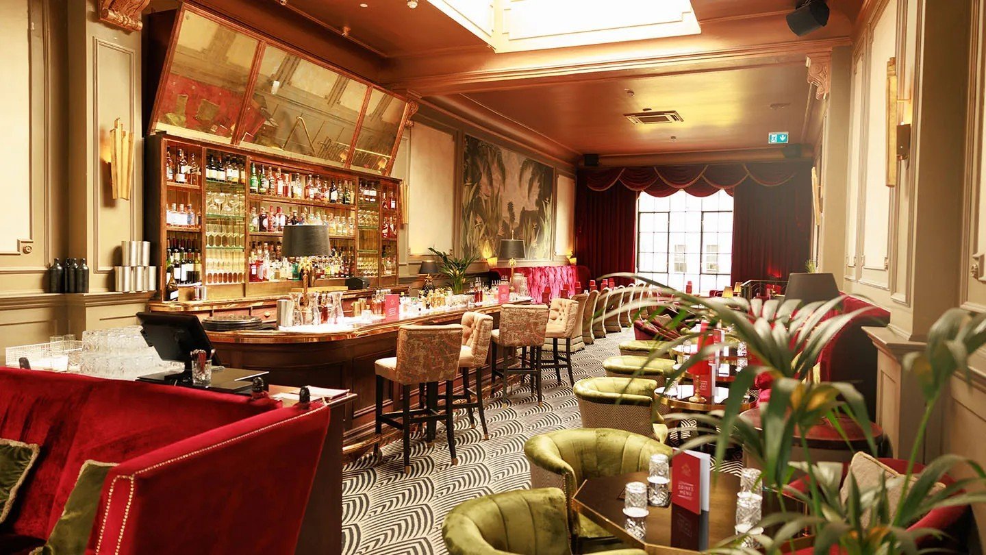 stella cocktail club