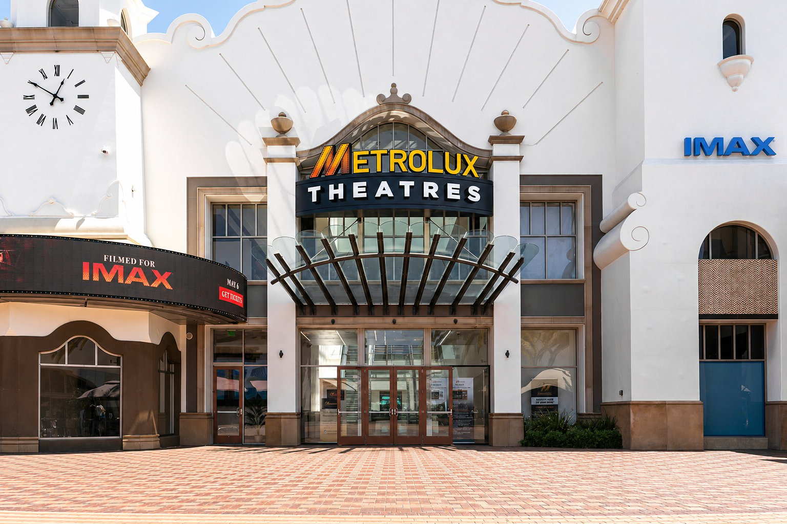 metro lux dine in view of theater from the outside