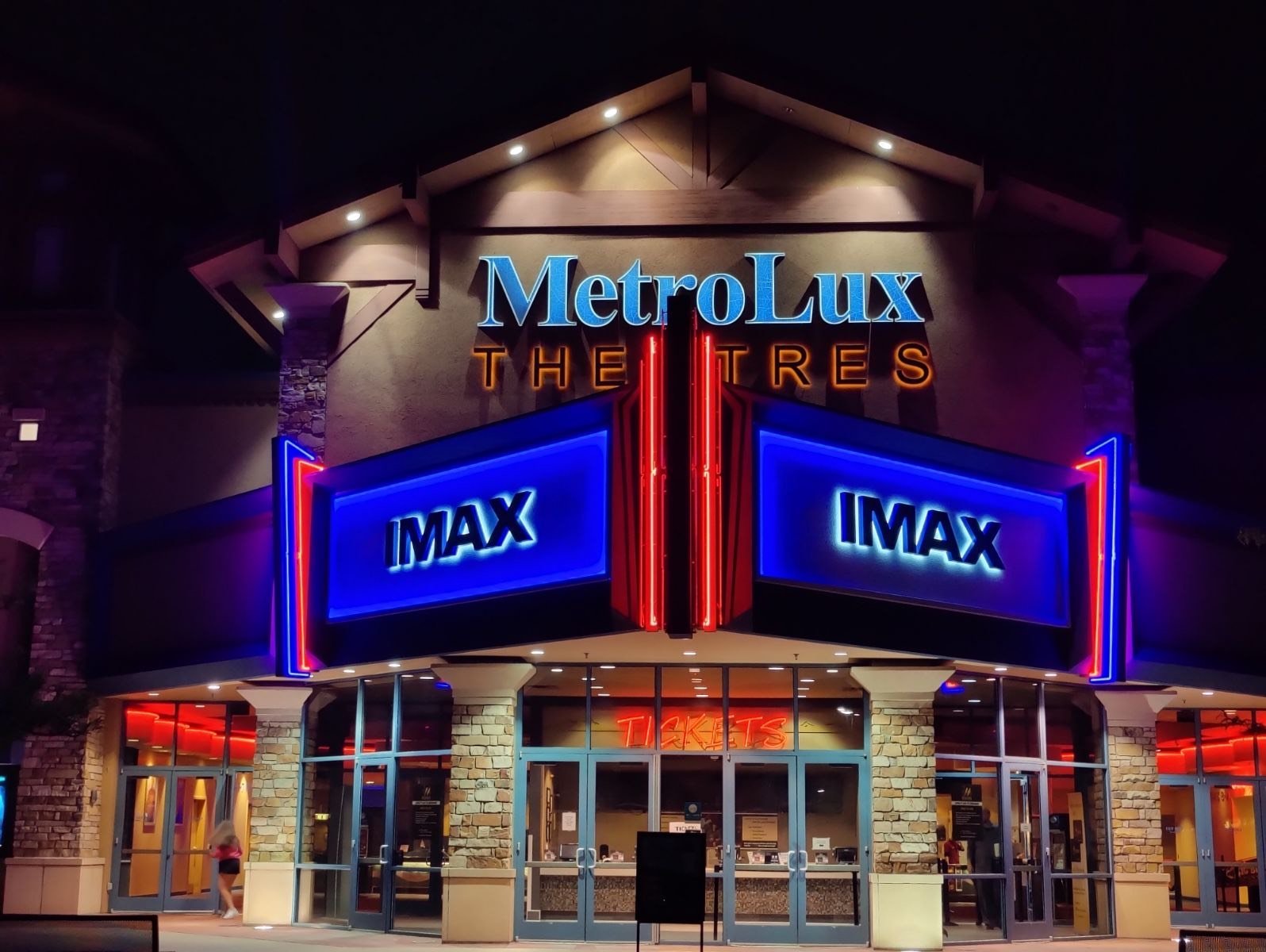 MetroLux 12 Theater + IMAX @ Centerra