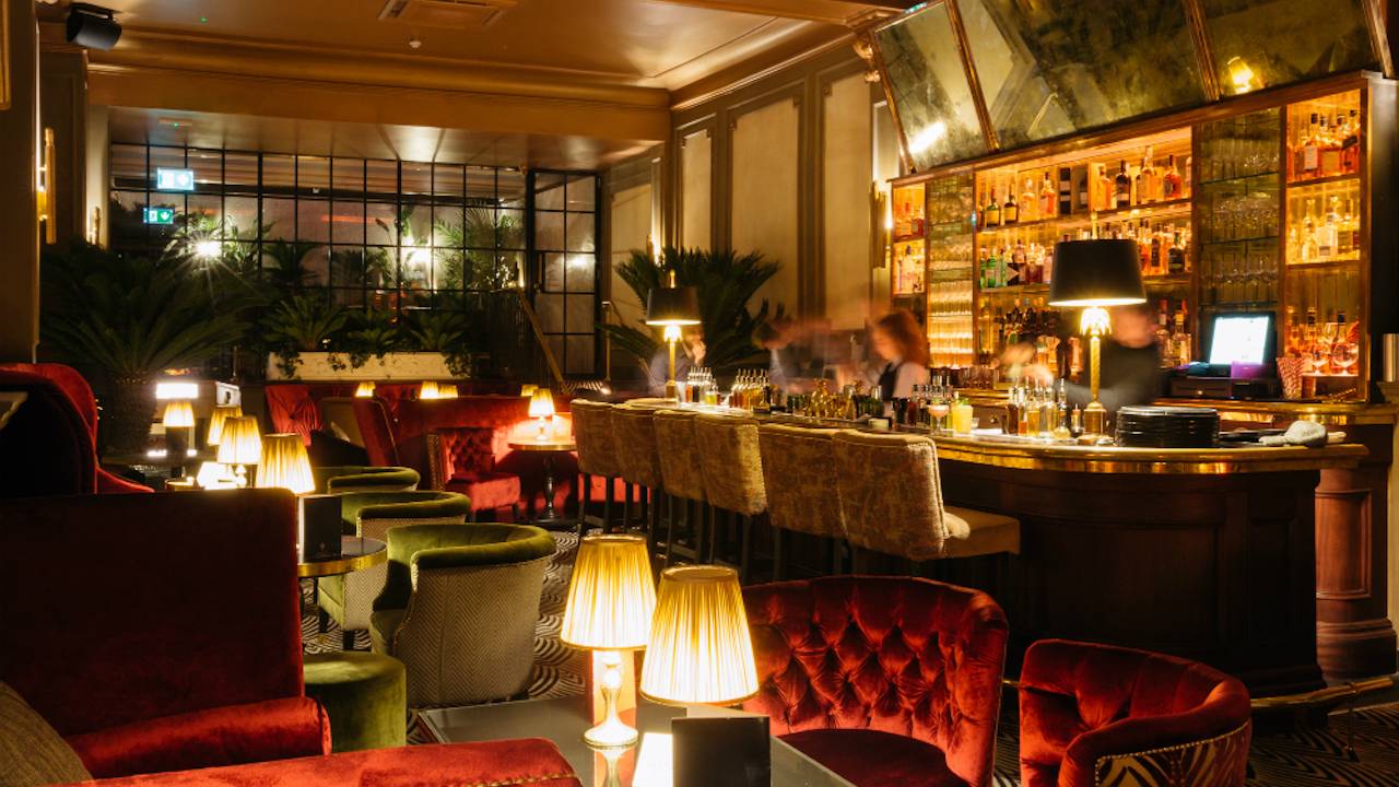 A cocktail bar pictured at night