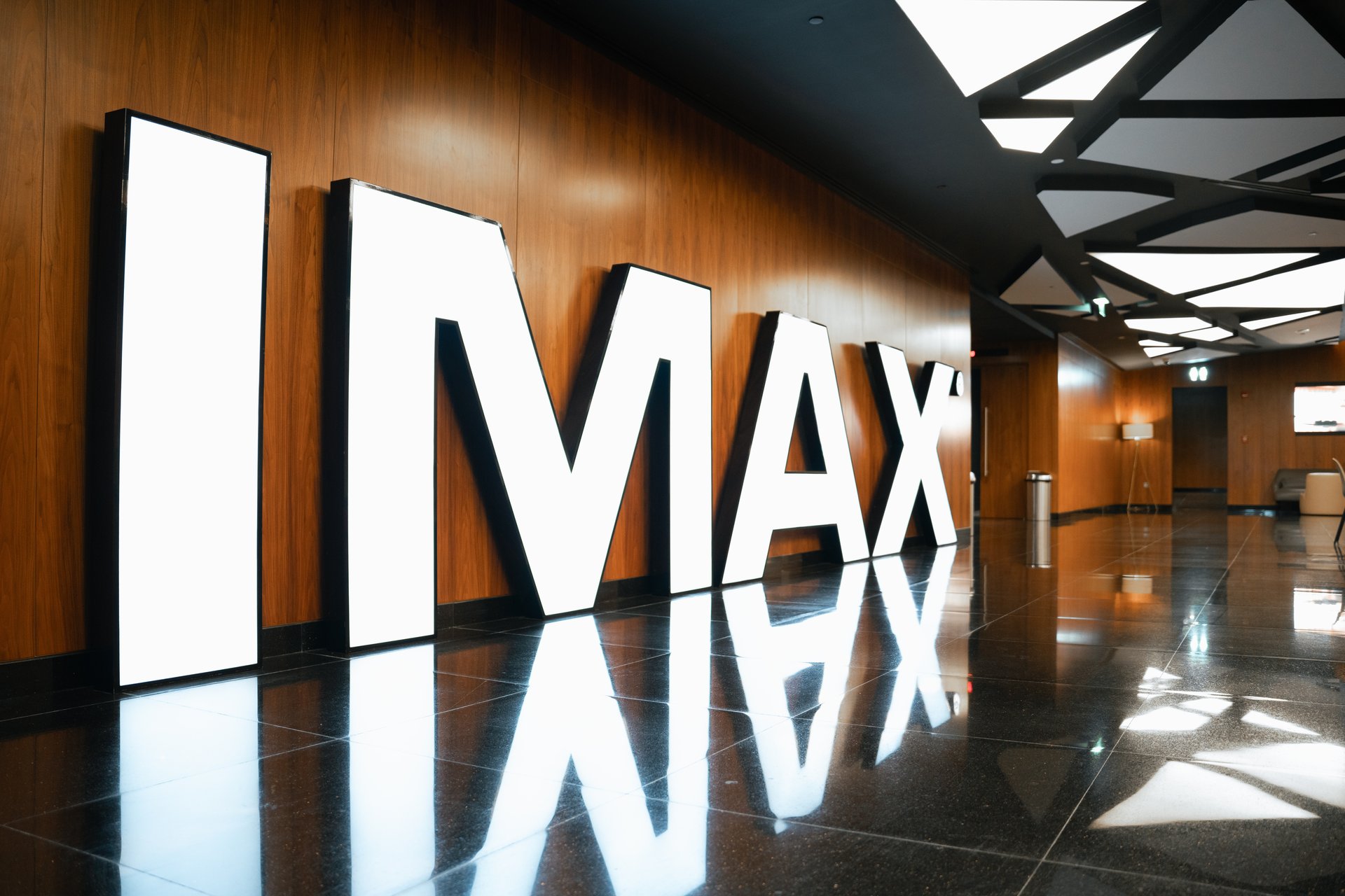 IMAX 