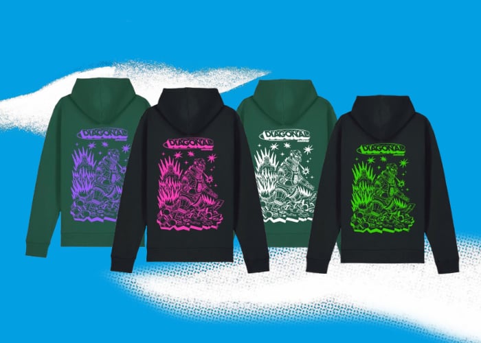 Sweatshirt