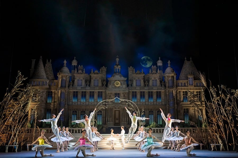 Royal Ballet and Opera: Cinderella