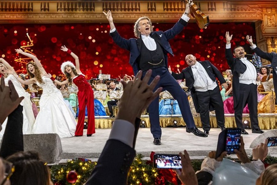 André Rieu's 2024 Christmas Concert: Gold and Silver