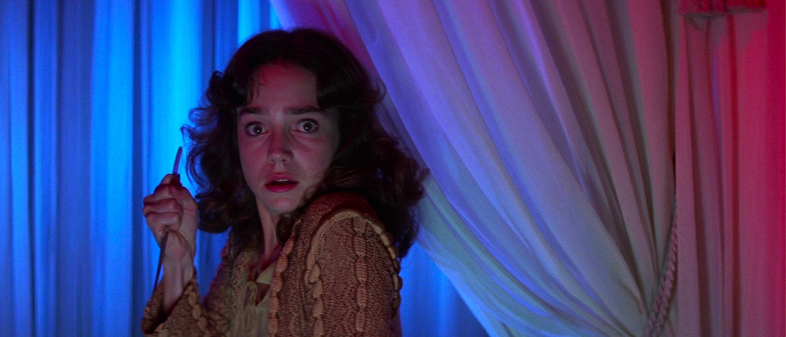 SUSPIRIA