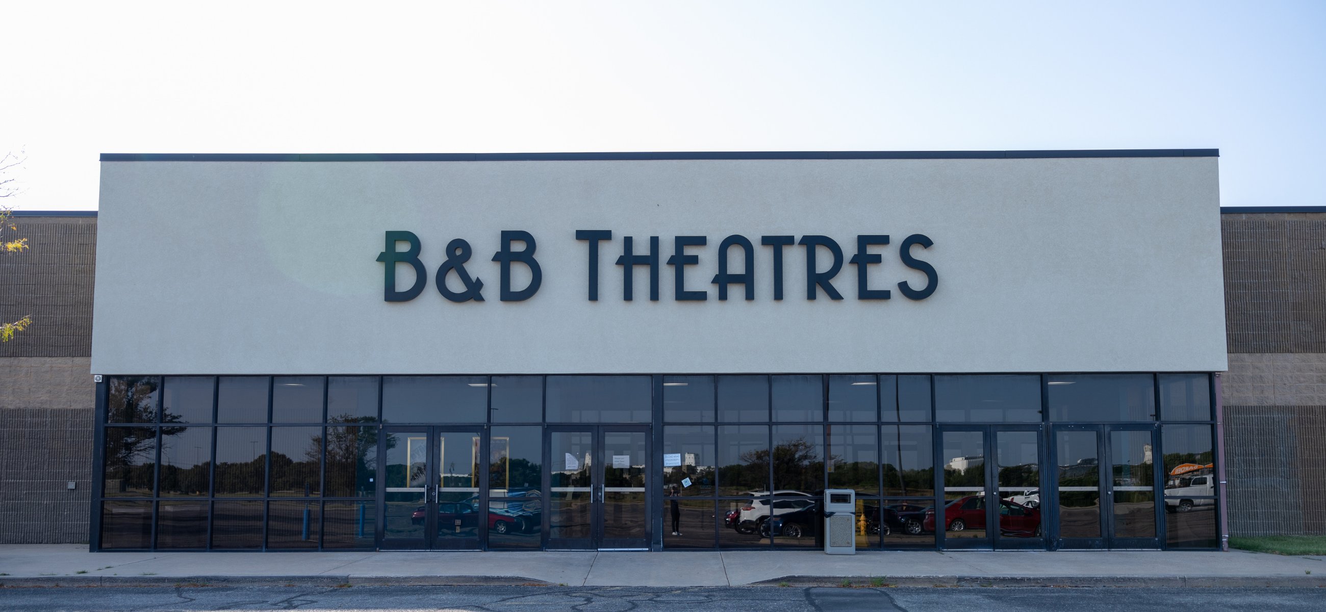 exterior of hutchinson theatre featuring a large black letters that reads B&B THEATRES