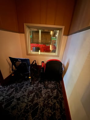 Cryroom, for babies and kids that need a quite space so not to disturb others watching the movie