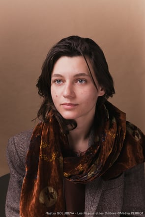 Nastya Golubeva pour le film "Les Rayons et les Ombres"