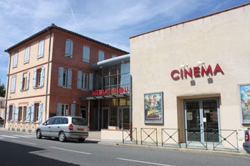 photo extérieur du cinéma