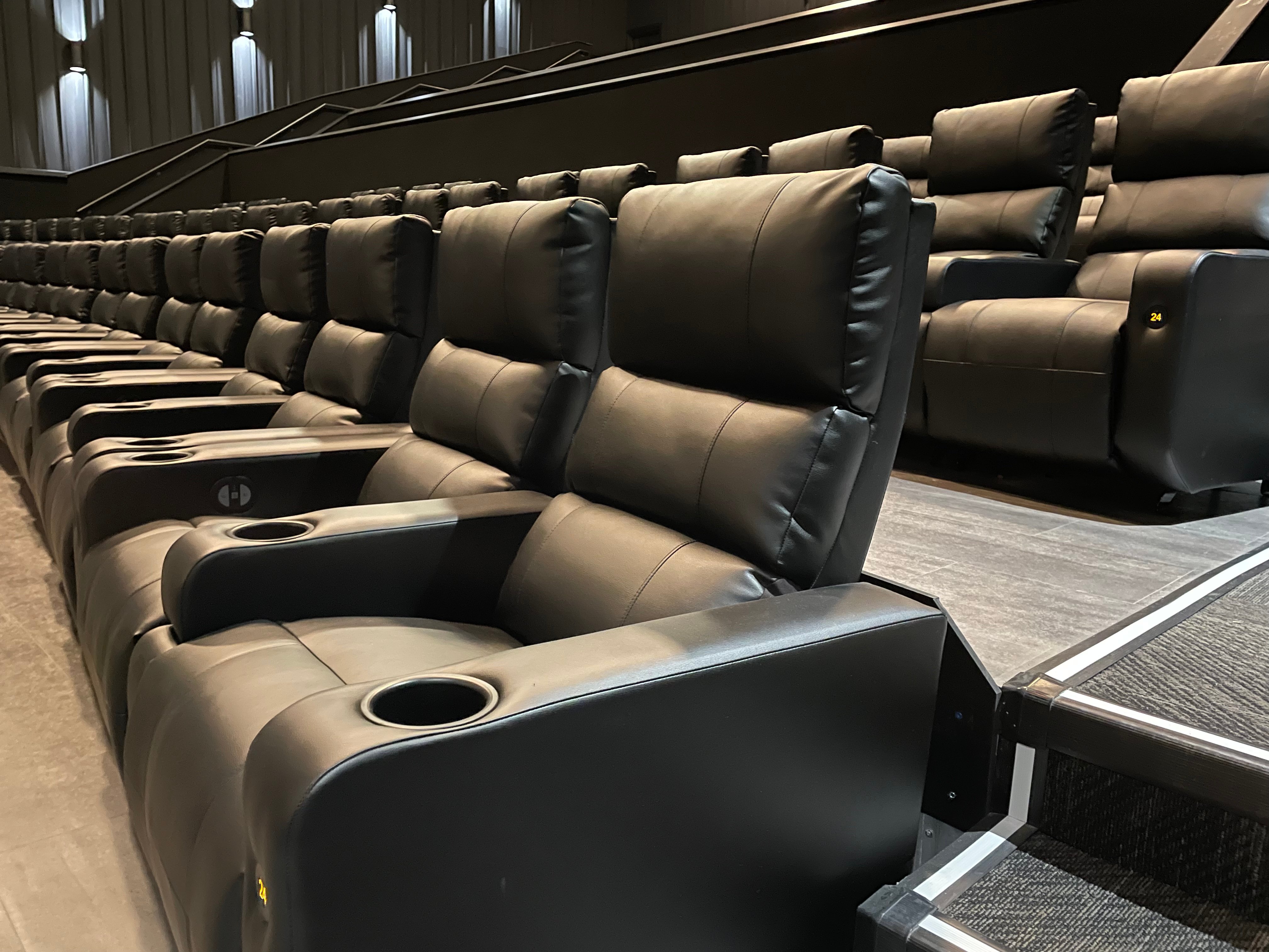 recliner seats in blacksburg cinema 