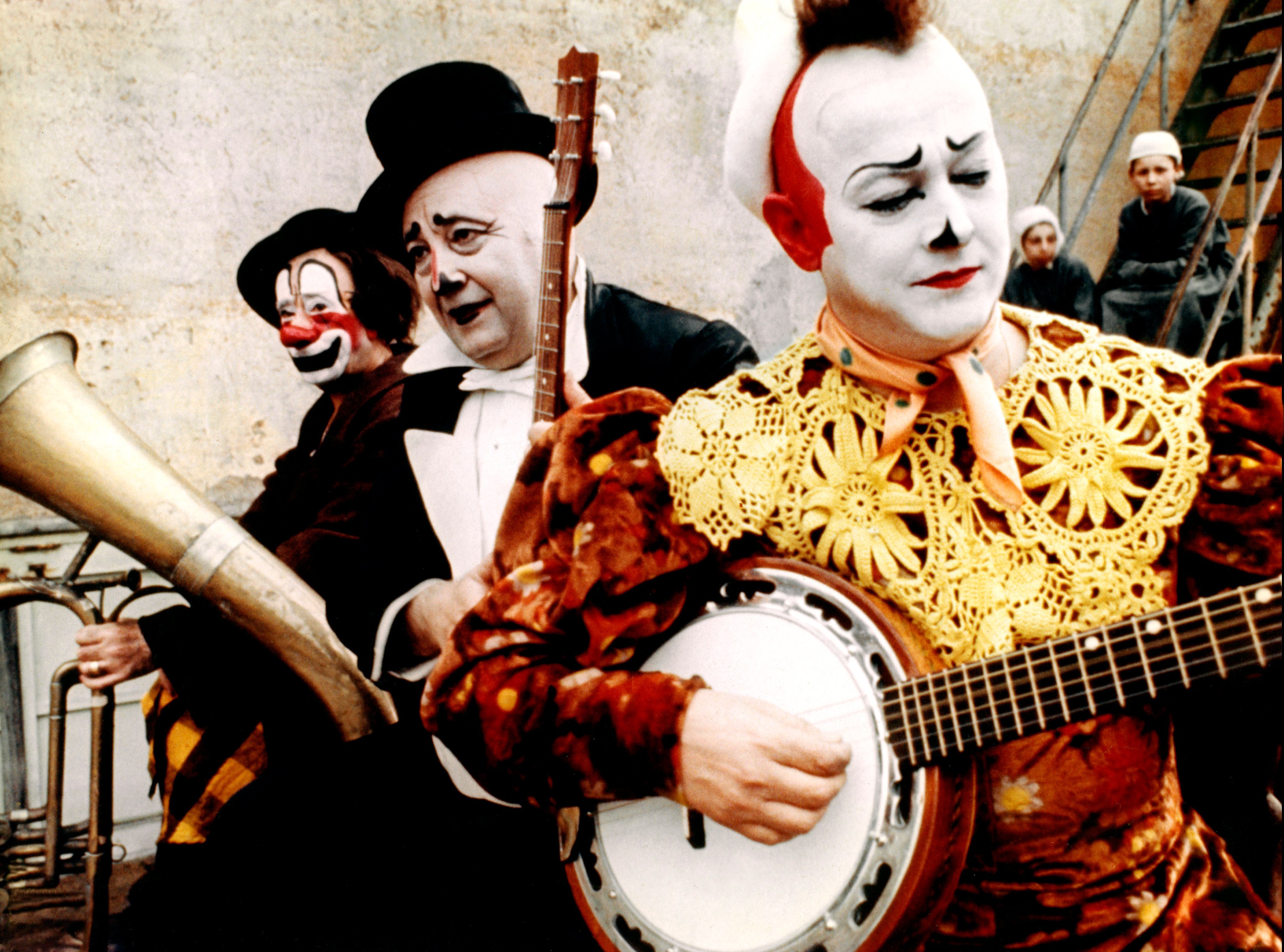 LES CLOWNS · Ciné-club Federico Fellini