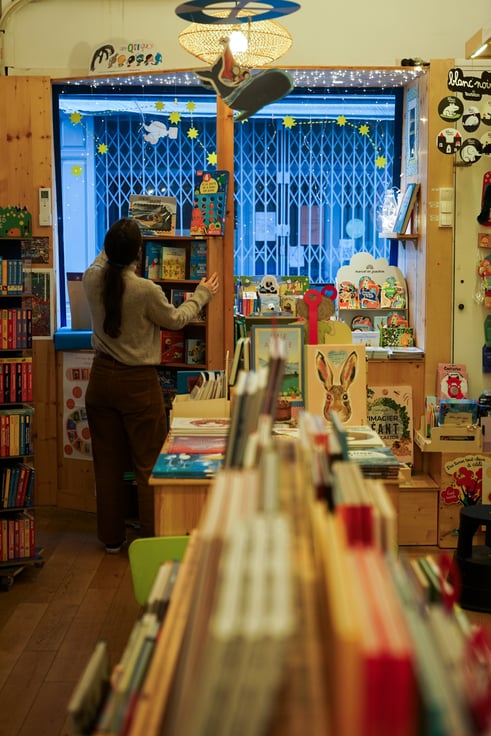 Librairie - rayon jeunesse
