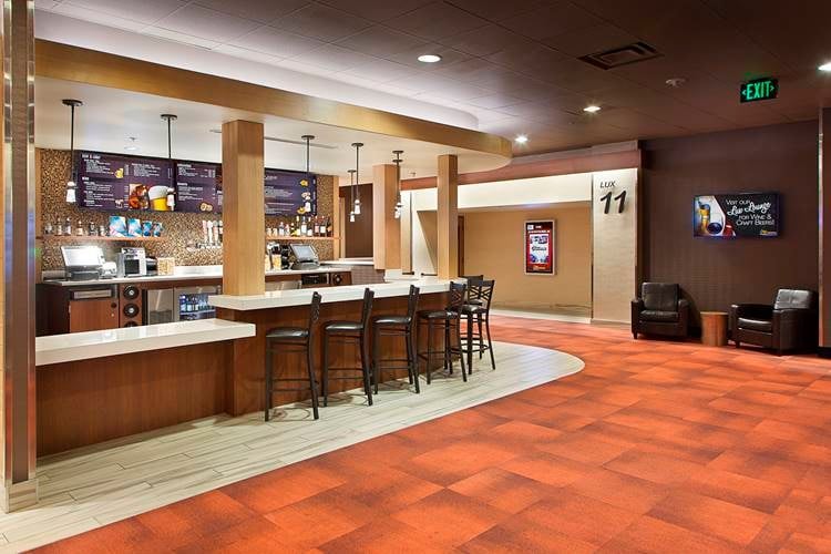 metrolux bar and kitchen