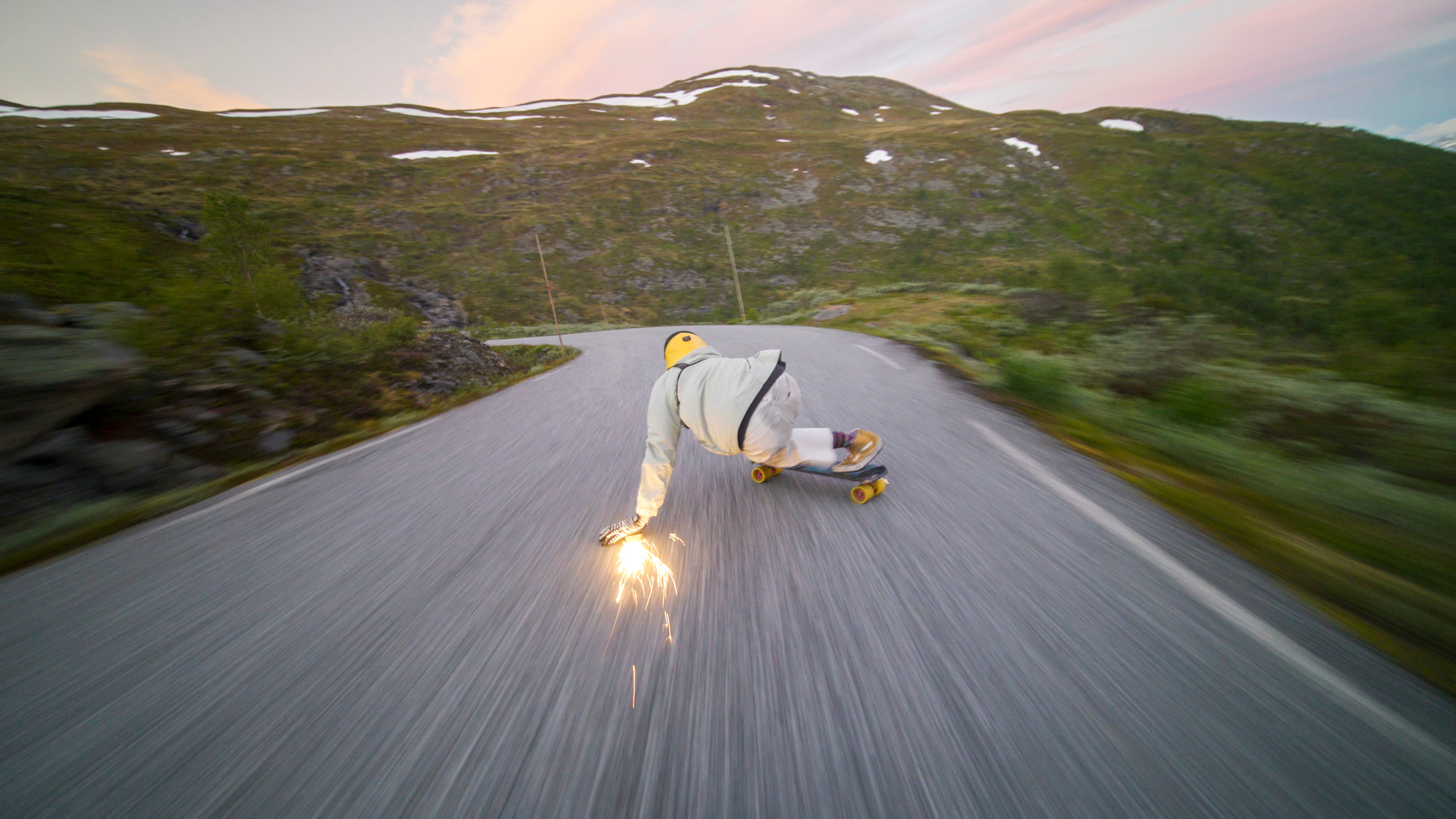 Downhill skate international film